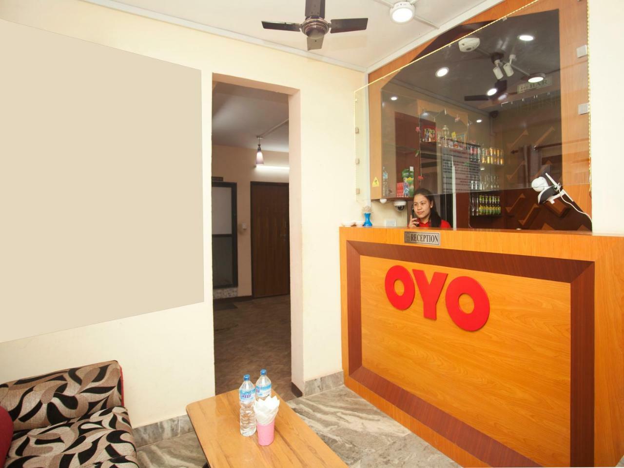 Oyo 341 Hotel Kusum Kohinoore Tokha Esterno foto